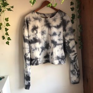 Cropped Tie Dye Crewneck 90 degree by reflex